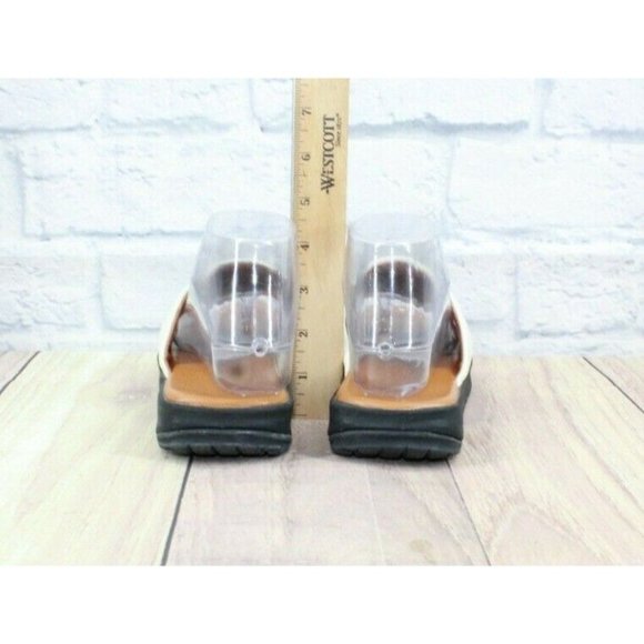 Gravis Dolce White Sands Leather Wedge Slip On Sandals Size 7 - Picture 8 of 9